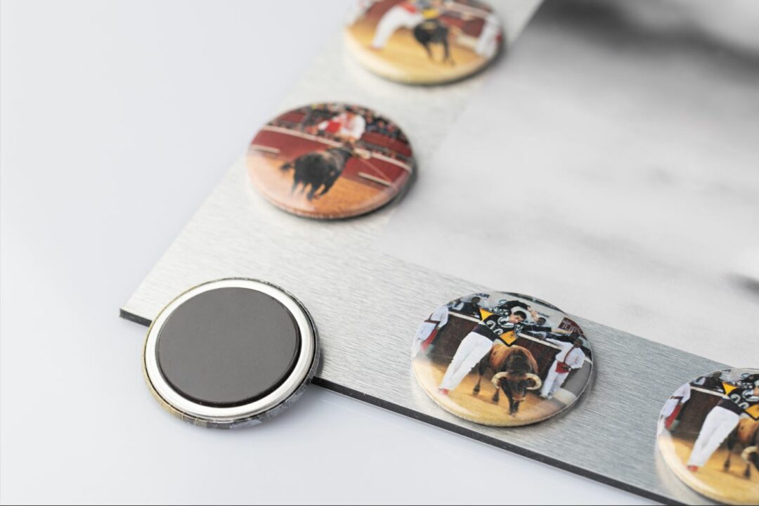 Magnet – Image 2